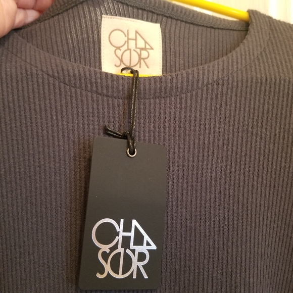 CHASER Gray Ribbed Top Flounce Sleeve Size Medium NWT Host Pick - Picture 9 of 9